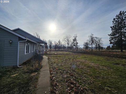 A home in Goldendale