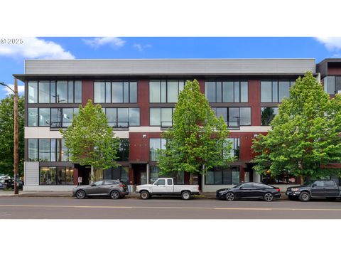 1507 SE 45TH AVE 308 Portland OR 97215