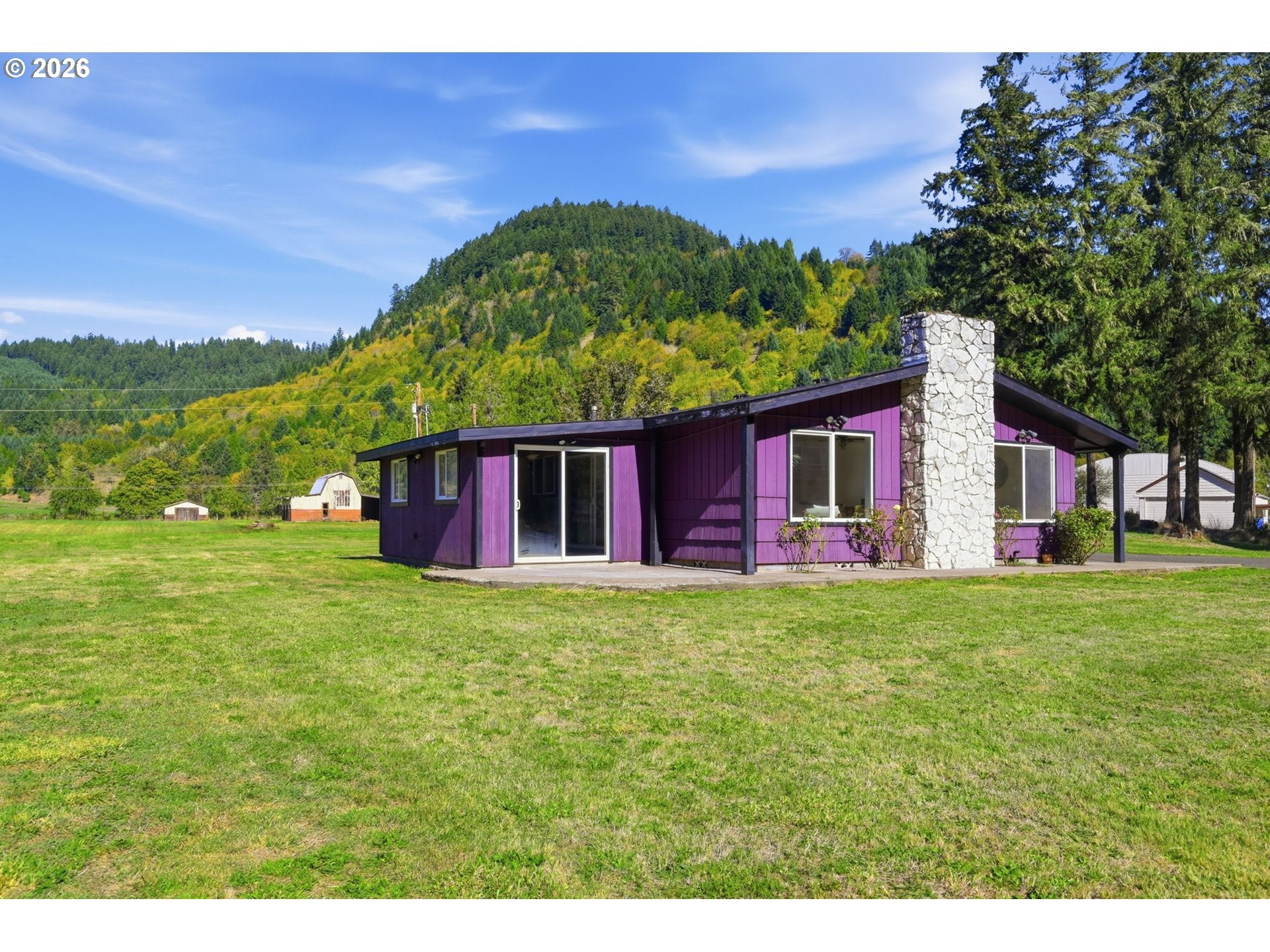 37109 ROW RIVER RD