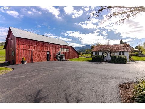 A home in Roseburg