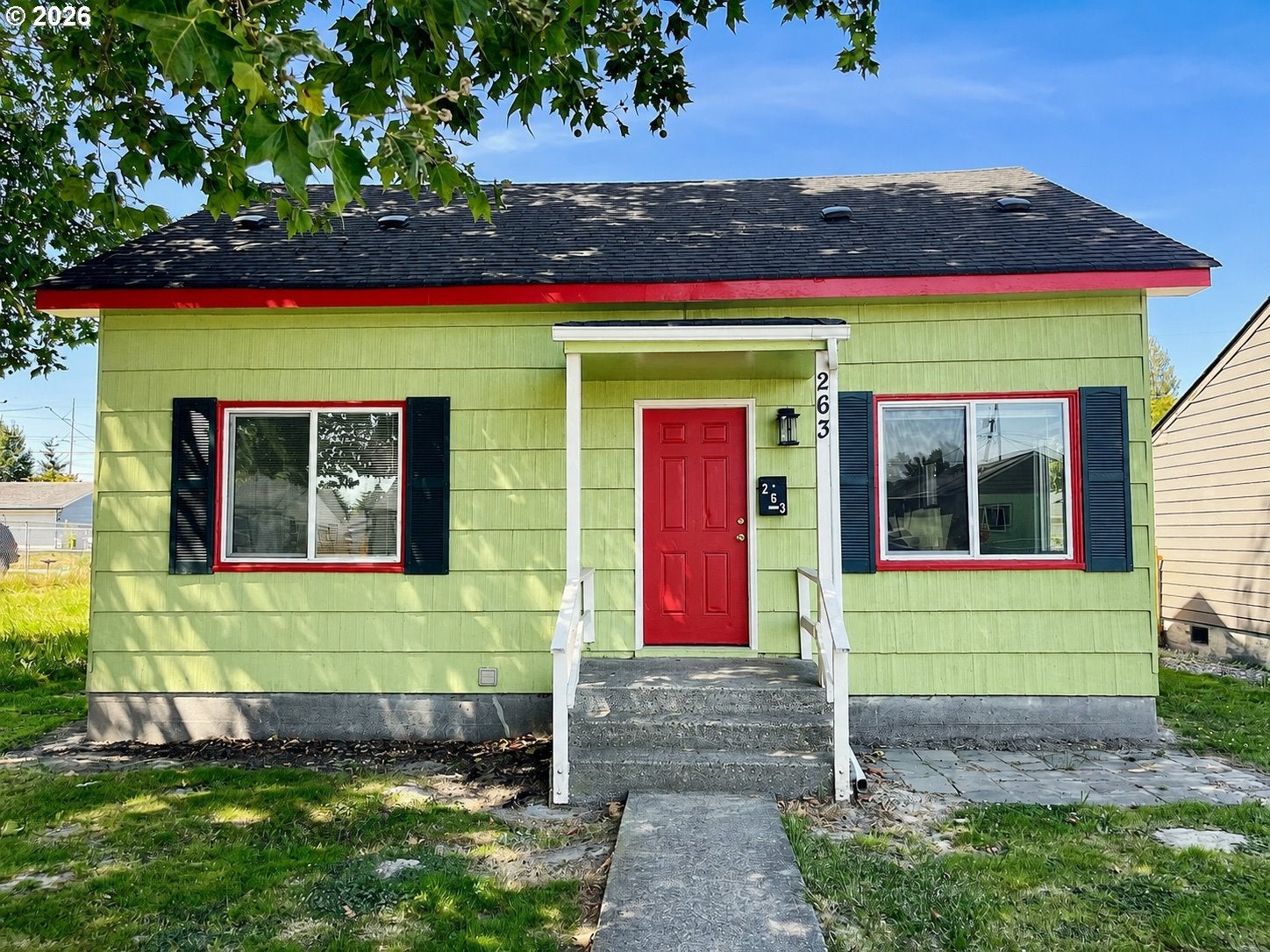 263 28TH AVE