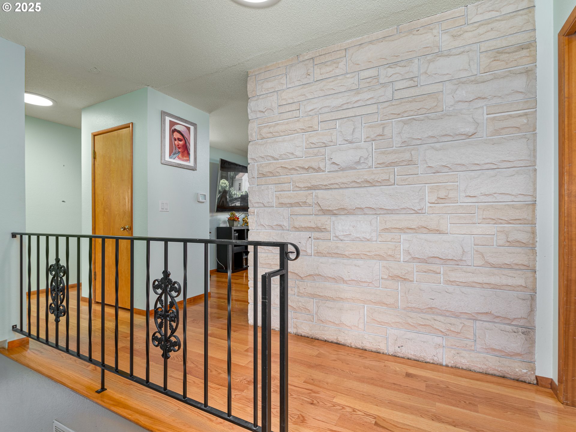 2042 SE 138TH AVE