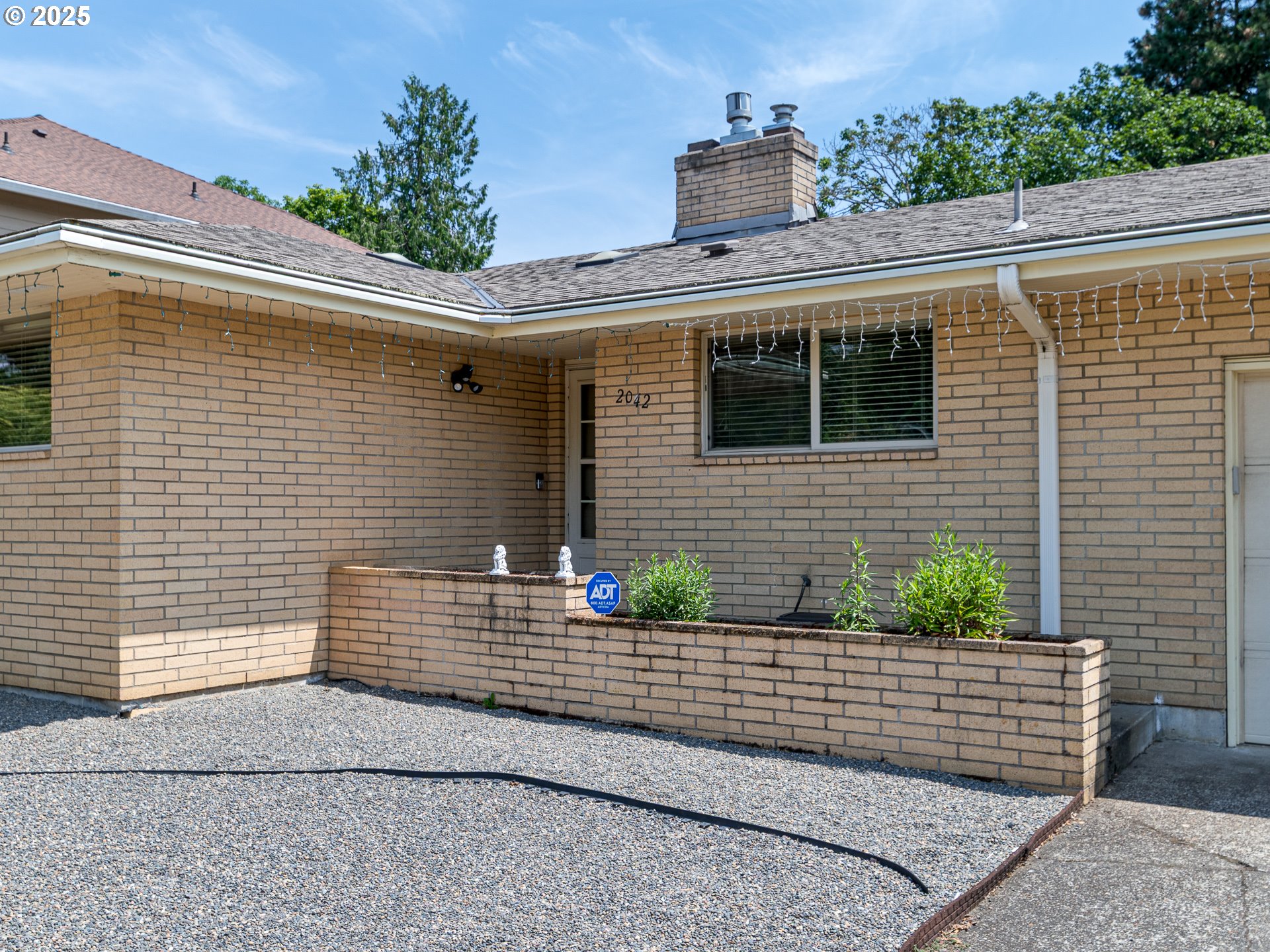 2042 SE 138TH AVE