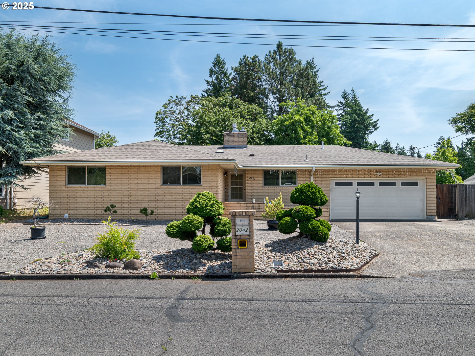 2042 SE 138TH AVE