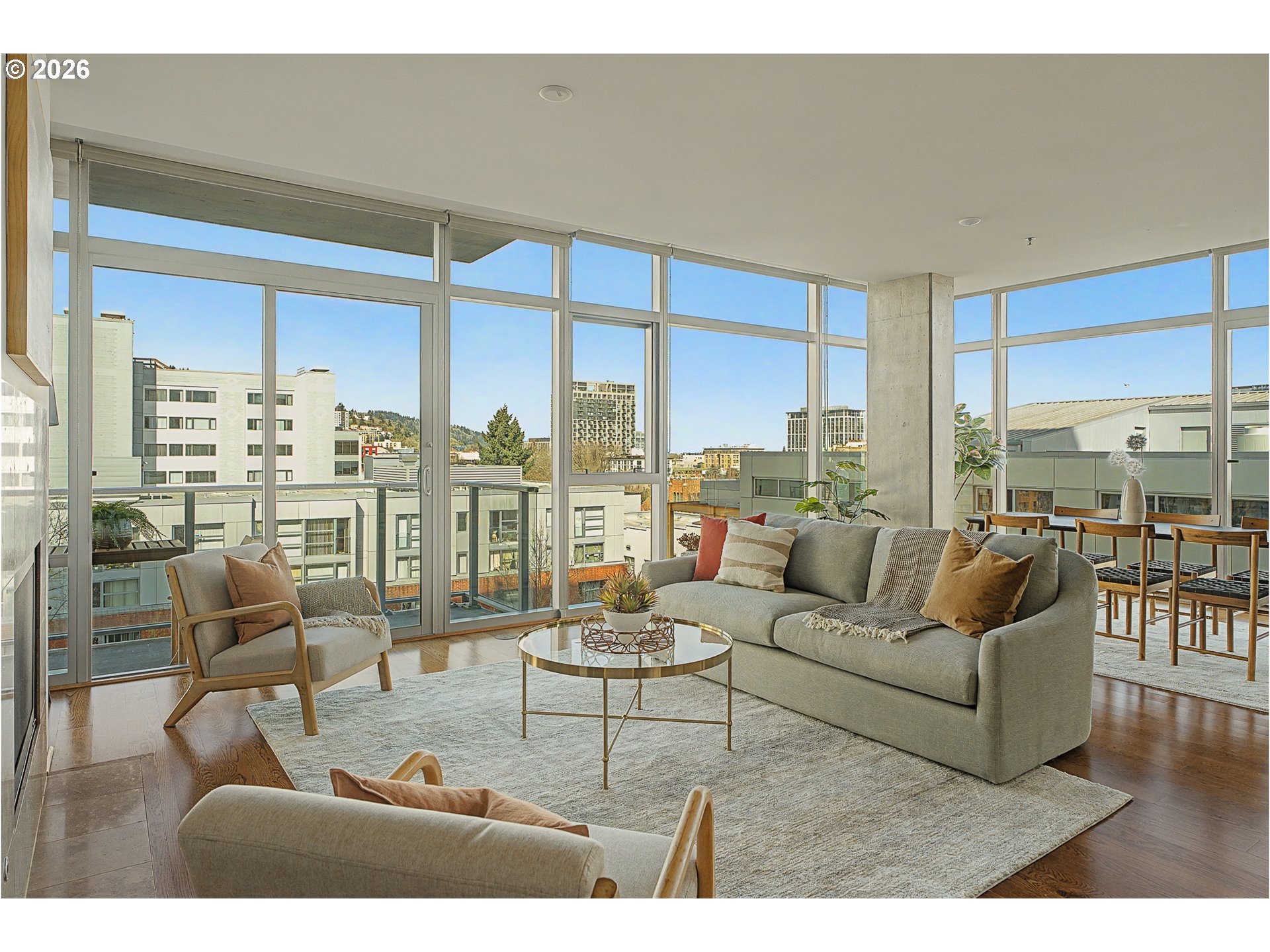 1221 SW 10TH AVE 713