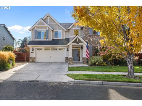 647 NW 28TH ST Redmond OR 97756