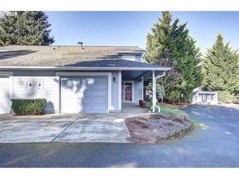 4613 E 18TH ST 28 Vancouver WA 98661