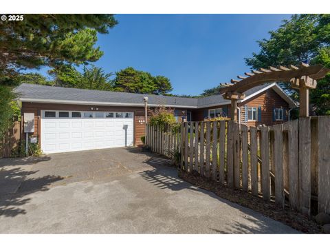 665 Edison Ave SW Bandon OR 97411