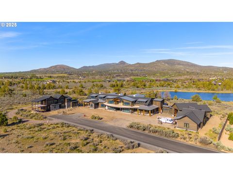 17097 SW LAGO VISTA DR Powell Butte OR 97753