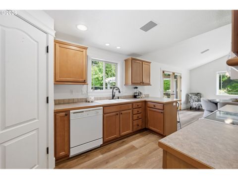 Tiny photo for 74 Sunday Dr, Creswell, OR 97426 (MLS # 325868665)