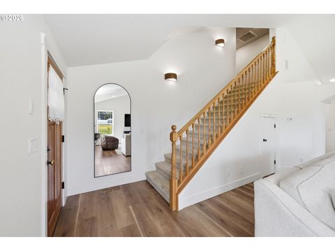 Tiny photo for 74 Sunday Dr, Creswell, OR 97426 (MLS # 325868665)