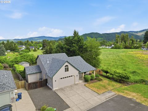 Tiny photo for 74 Sunday Dr, Creswell, OR 97426 (MLS # 325868665)