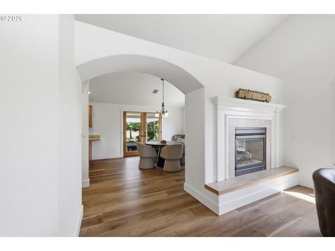 Tiny photo for 74 Sunday Dr, Creswell, OR 97426 (MLS # 325868665)