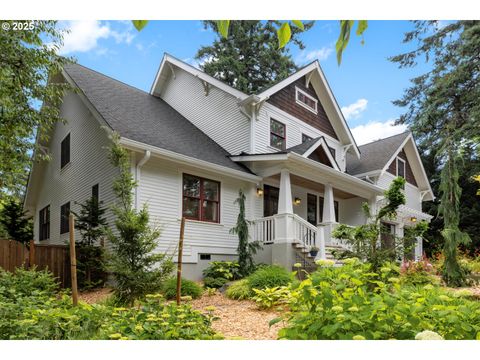 12624 SW 22ND AVE Lake Oswego OR 97034