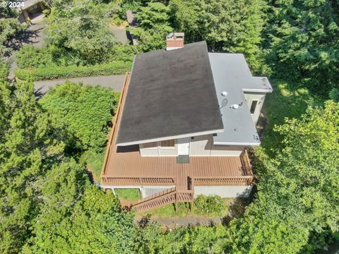 A home in Gleneden Beach