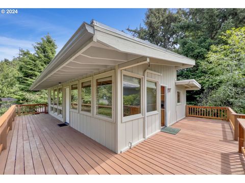 A home in Gleneden Beach