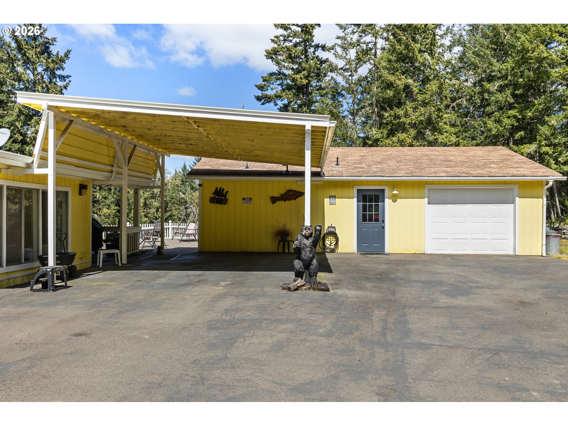 1160 CLEVELAND LOOP DR