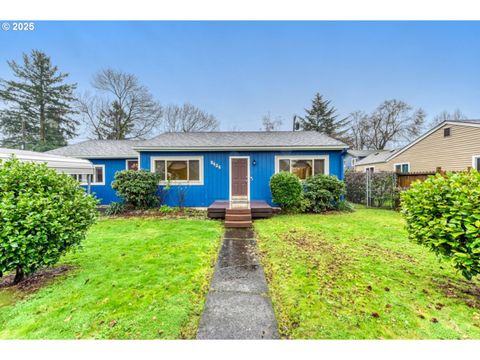 8426 NE WYGANT ST Portland OR 97220