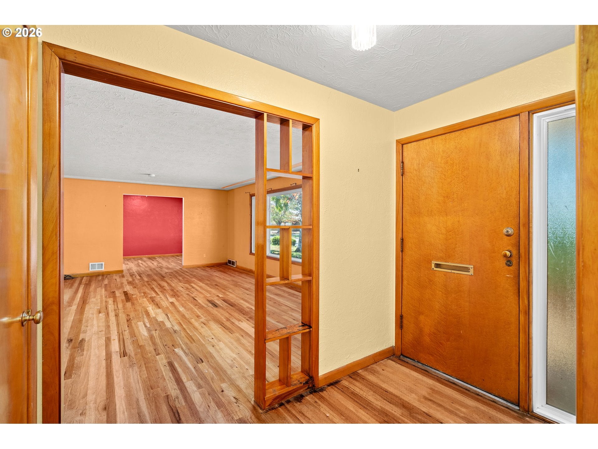 1460 EVERGREEN AVE