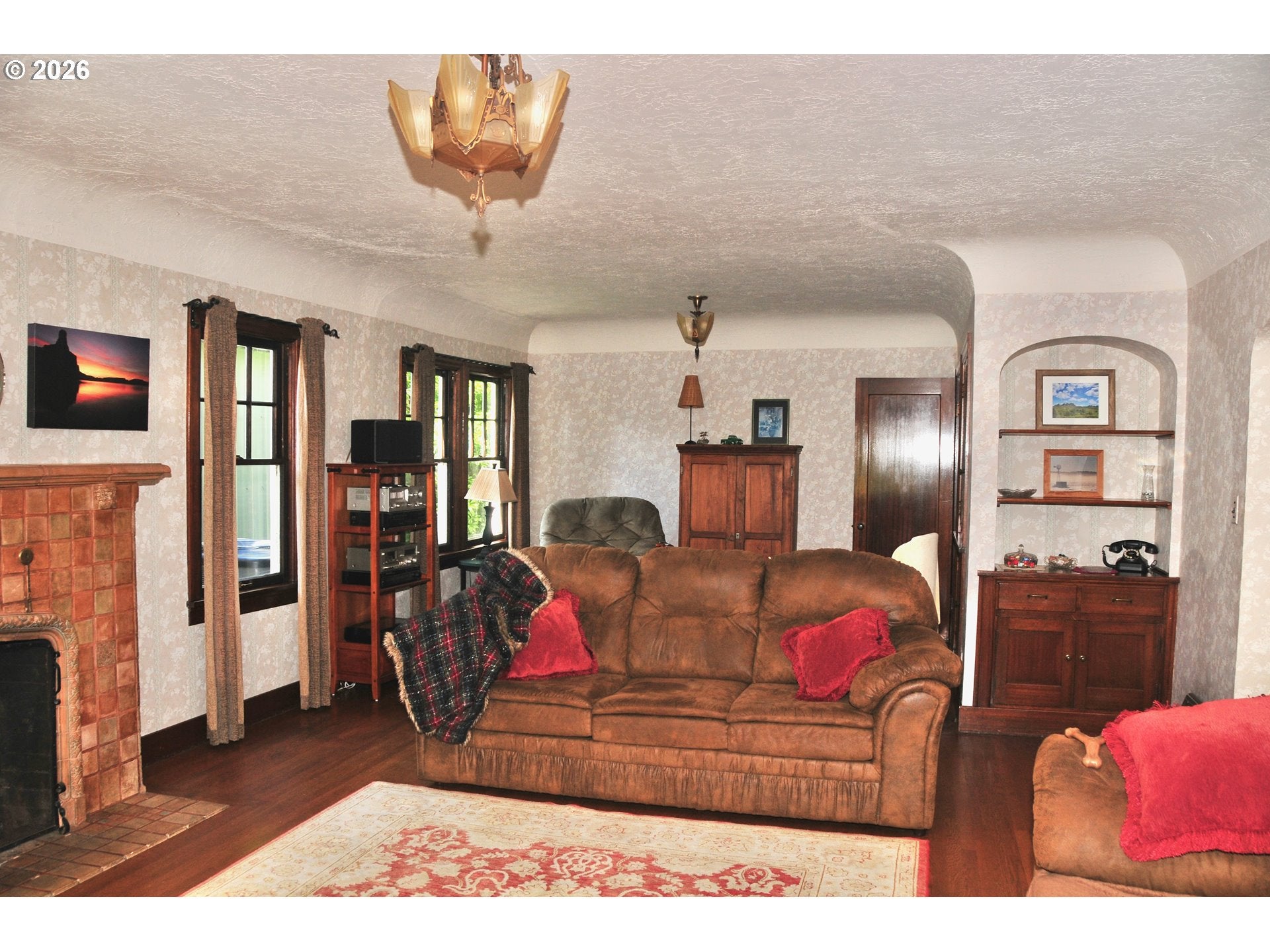 56647 COLUMBIA RIVER HWY