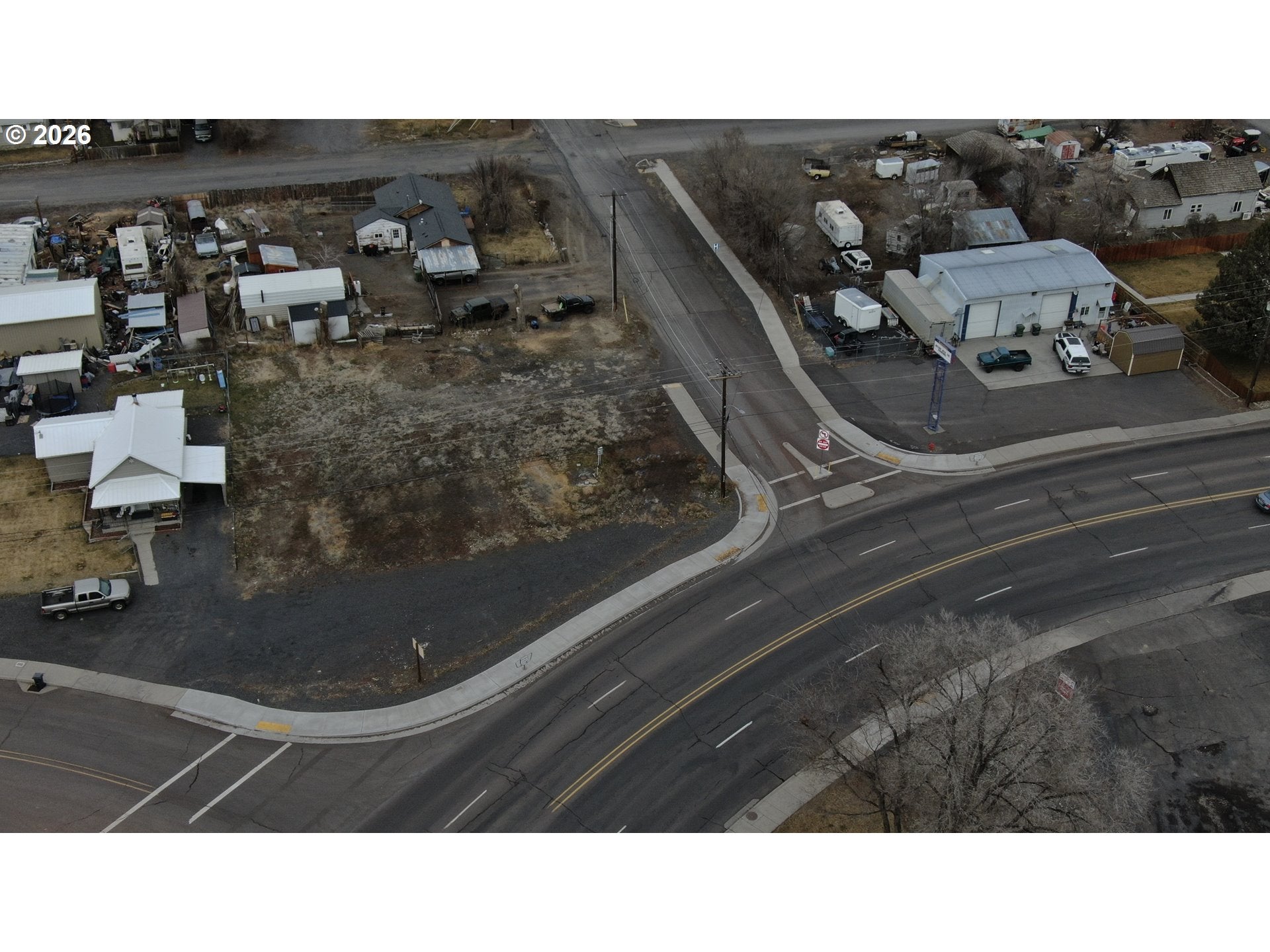 36 N GRAND AVE