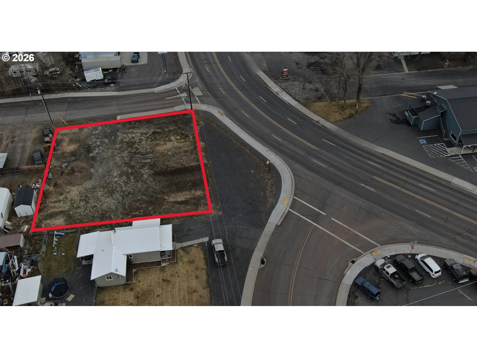 36 N GRAND AVE