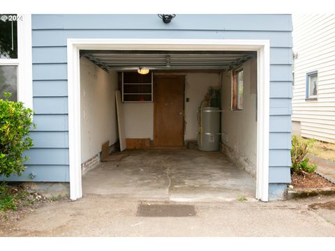 A home in McMinnville