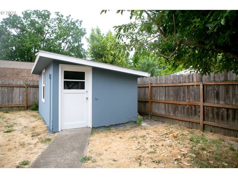 A home in McMinnville