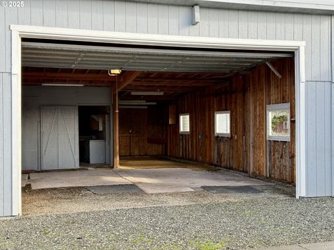 A home in Gold Beach