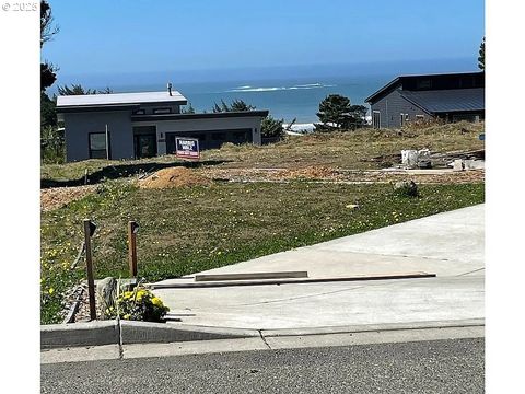 A home in Gold Beach