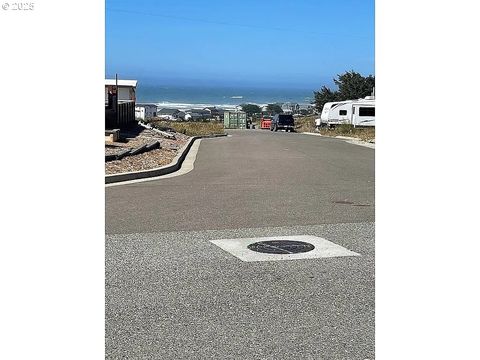 A home in Gold Beach