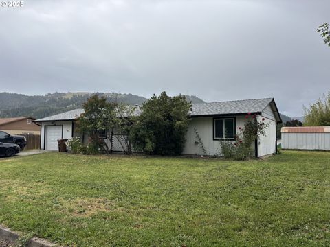 145 Donald Ter, Myrtle Creek, OR 97457 - MLS#: 721479674
