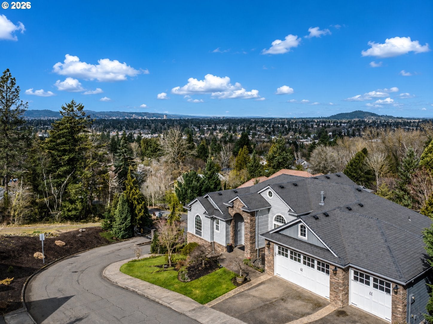 8512 SE CONSTANCE DR