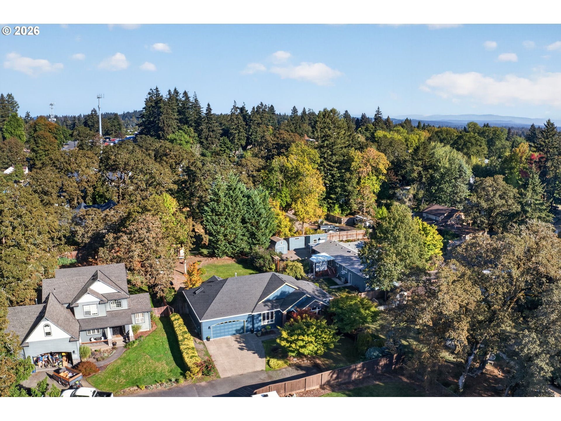 1325 SE DUSTIN DR