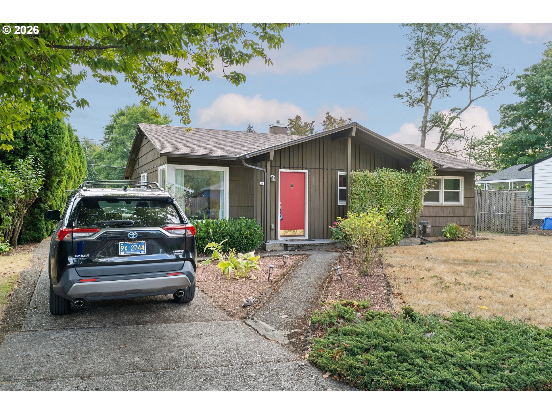 2546 SE 176TH PL