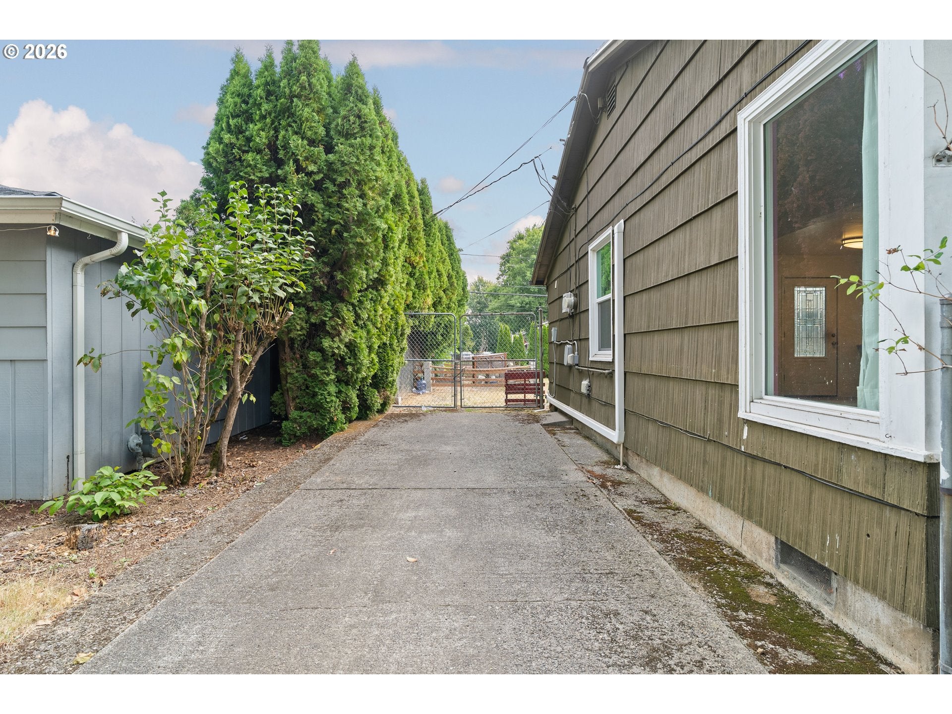 2546 SE 176TH PL