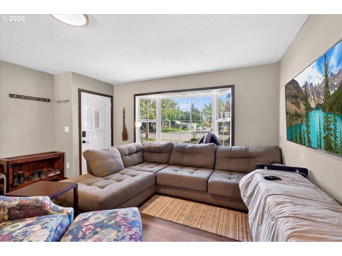 115 NE 188TH AVE