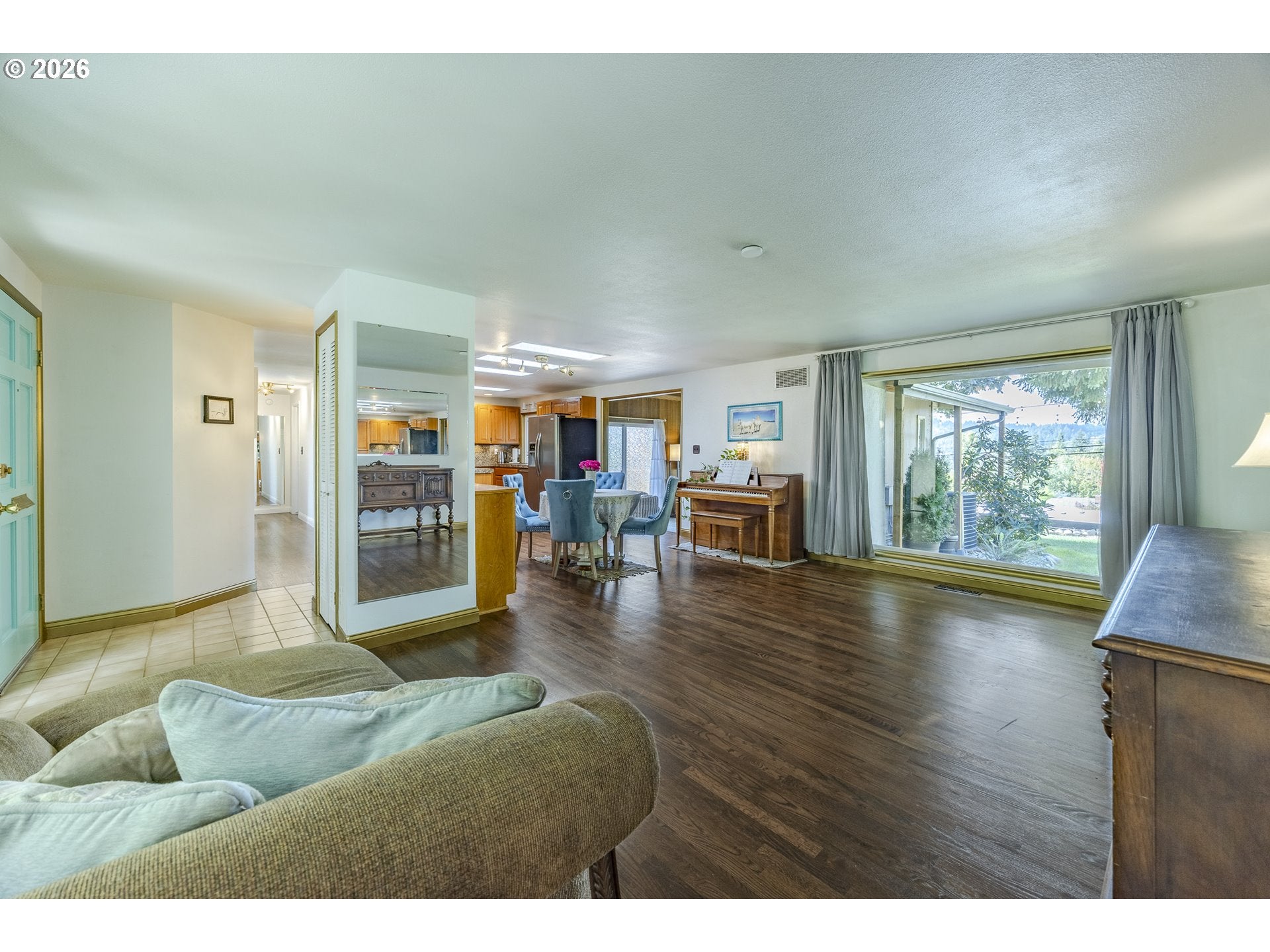 3142 ONYX PL