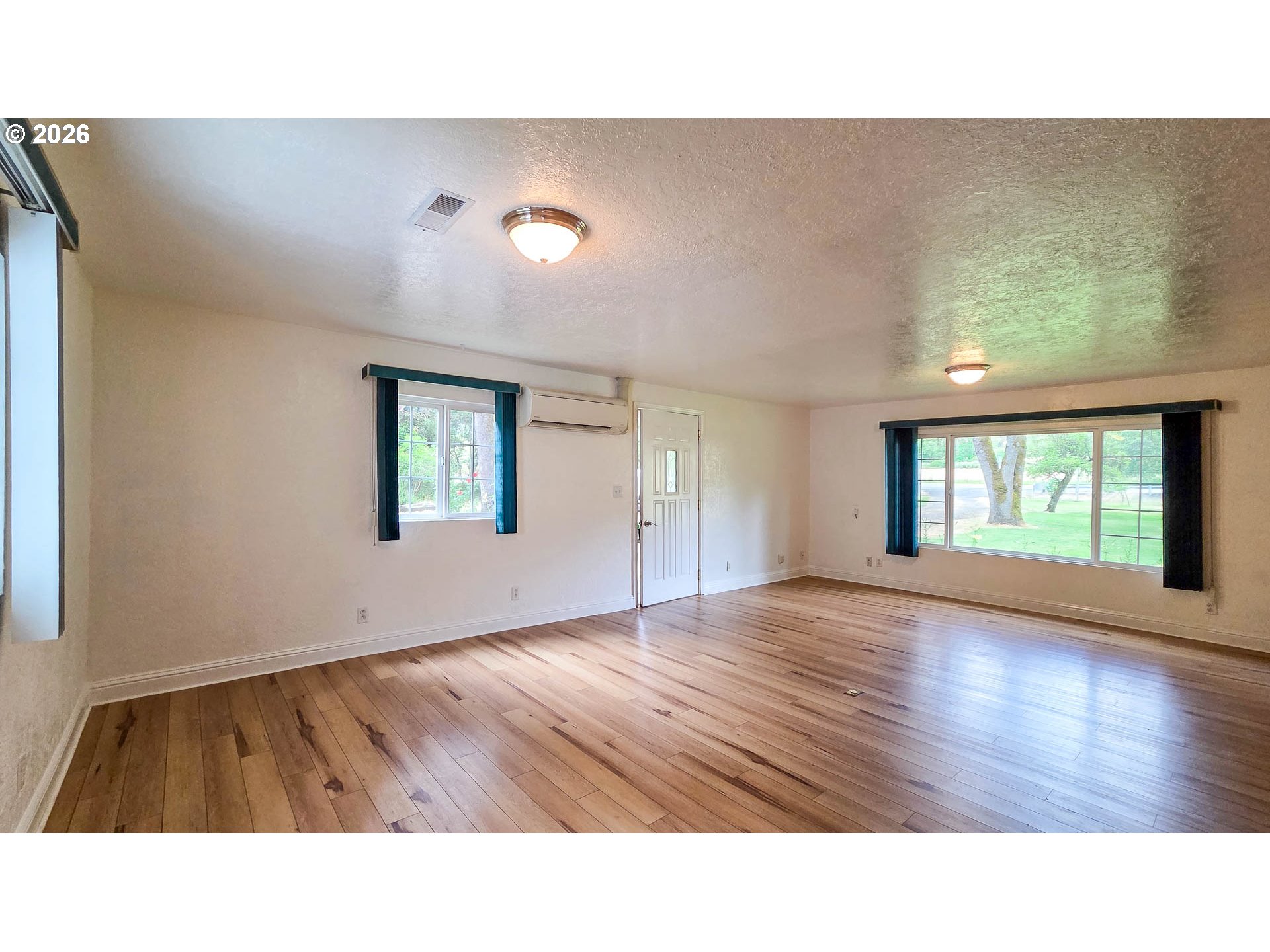 10473 NORTH UMPQUA HWY