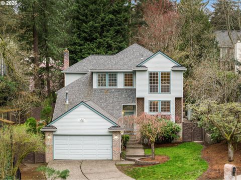 2807 SW 28TH DR Portland OR 97219