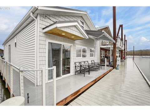 19609 NE Marine DR D5 Portland OR 97230