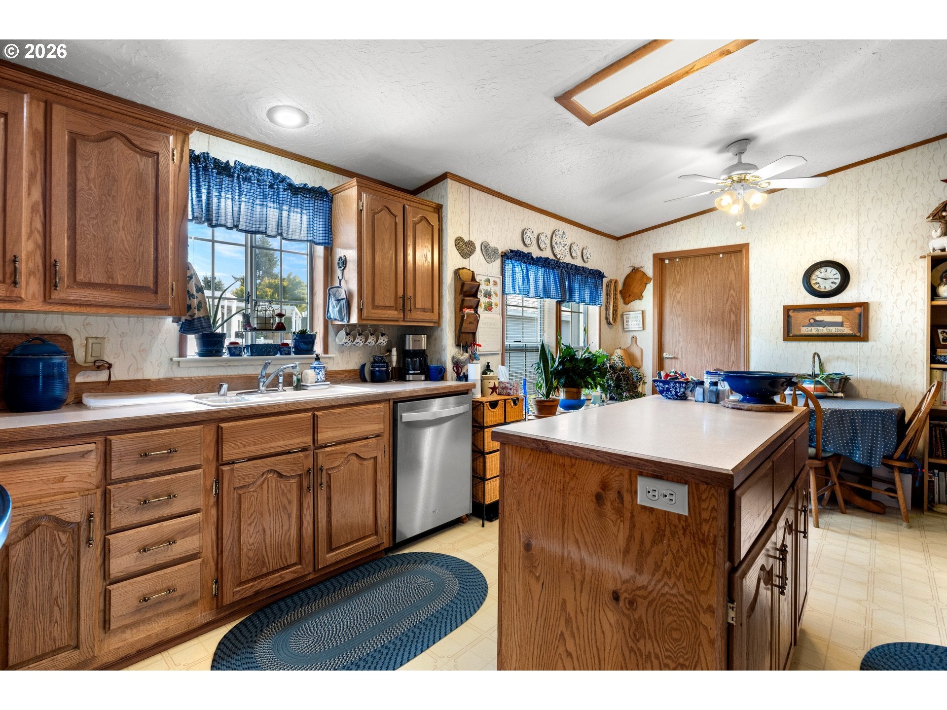 14937 S FOX POINTE DR 317