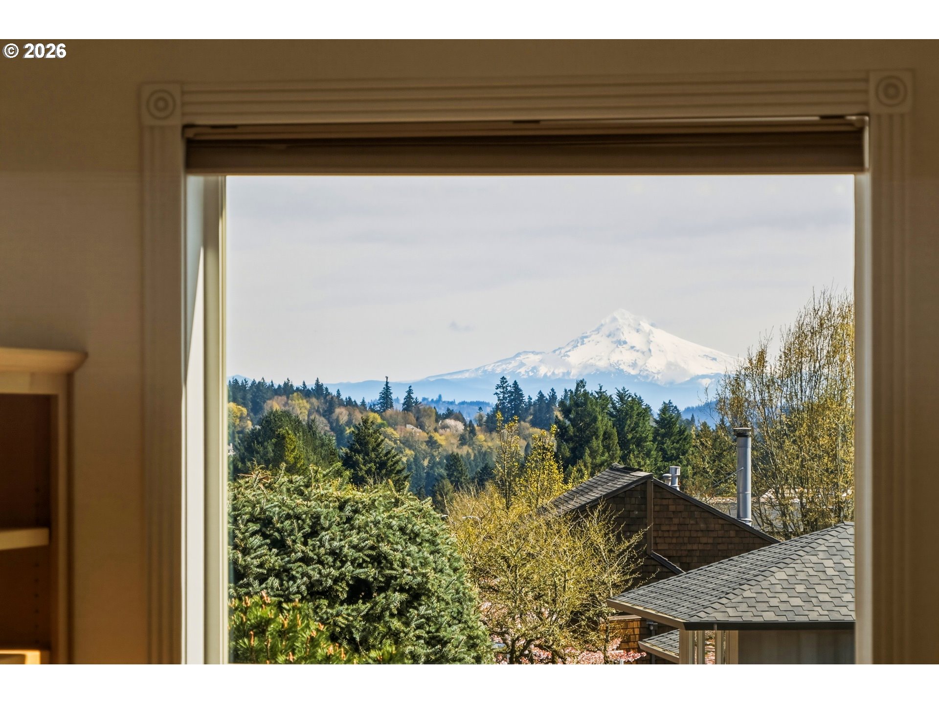 1611 SW DICKINSON LN