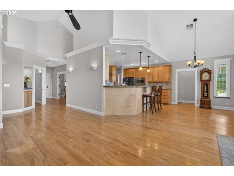Tiny photo for 733 Queens Ave, Creswell, OR 97426 (MLS # 618682108)