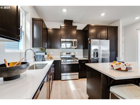 931 Legacy Street Eugene OR 97402