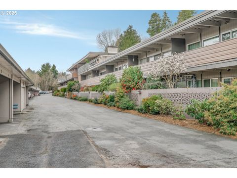 4460 SW SCHOLLS FERRY RD 3 Portland OR 97225