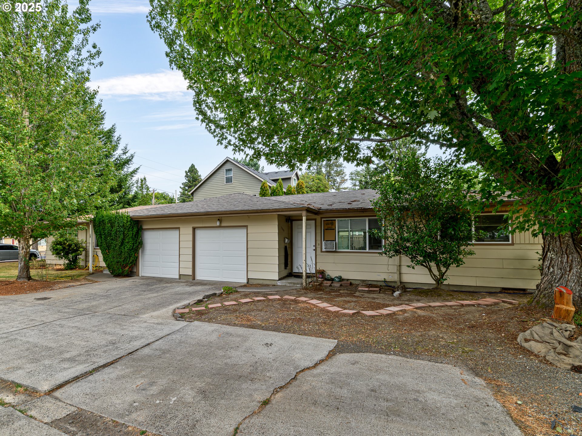 1330 SE 4TH ST