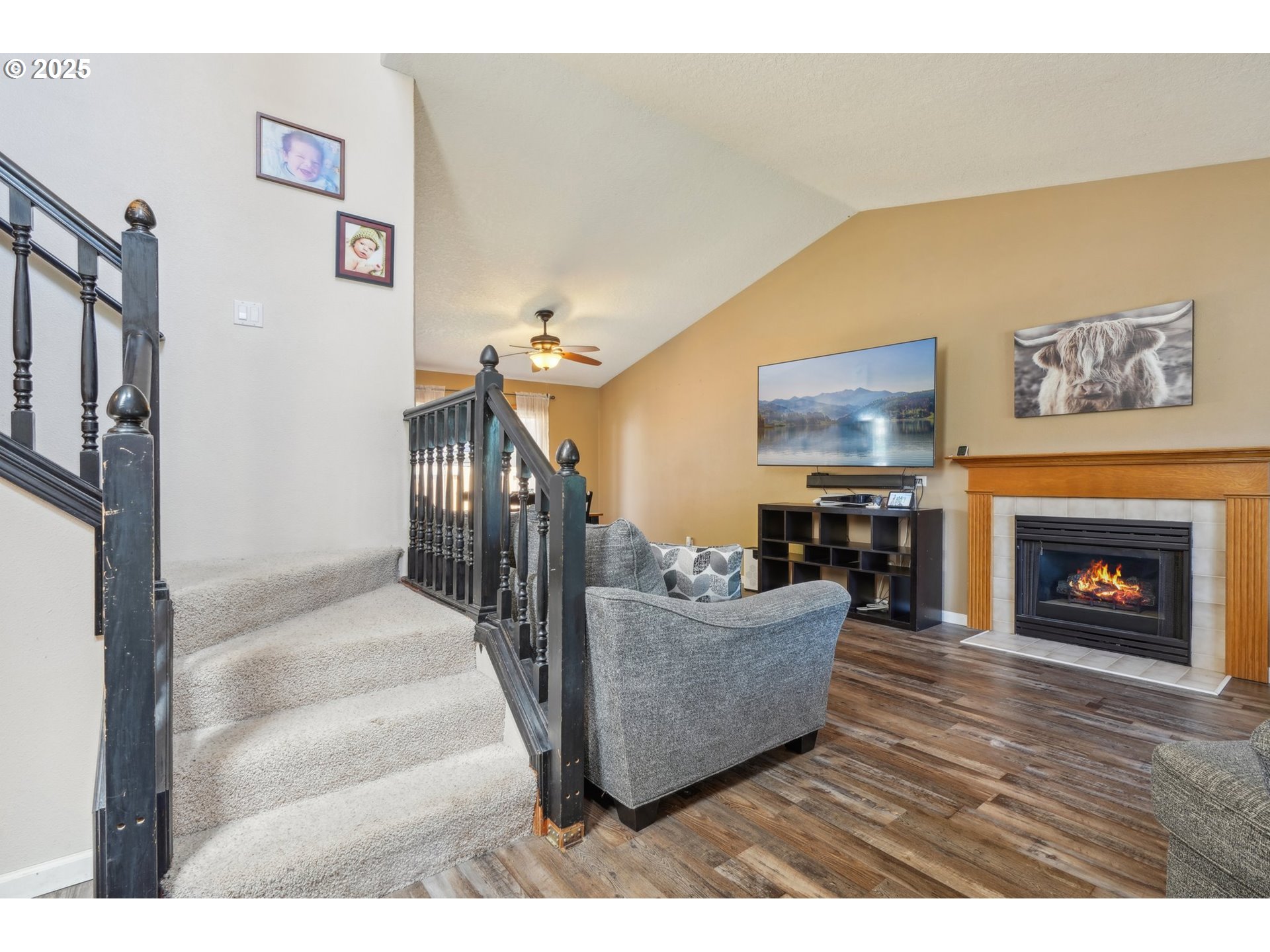 4055 NE 13TH TER
