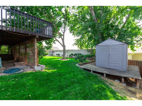 A home in Hermiston