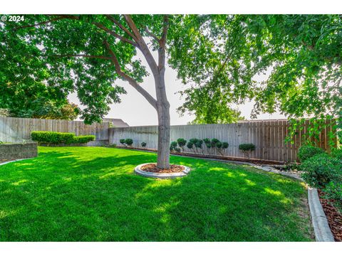 A home in Hermiston